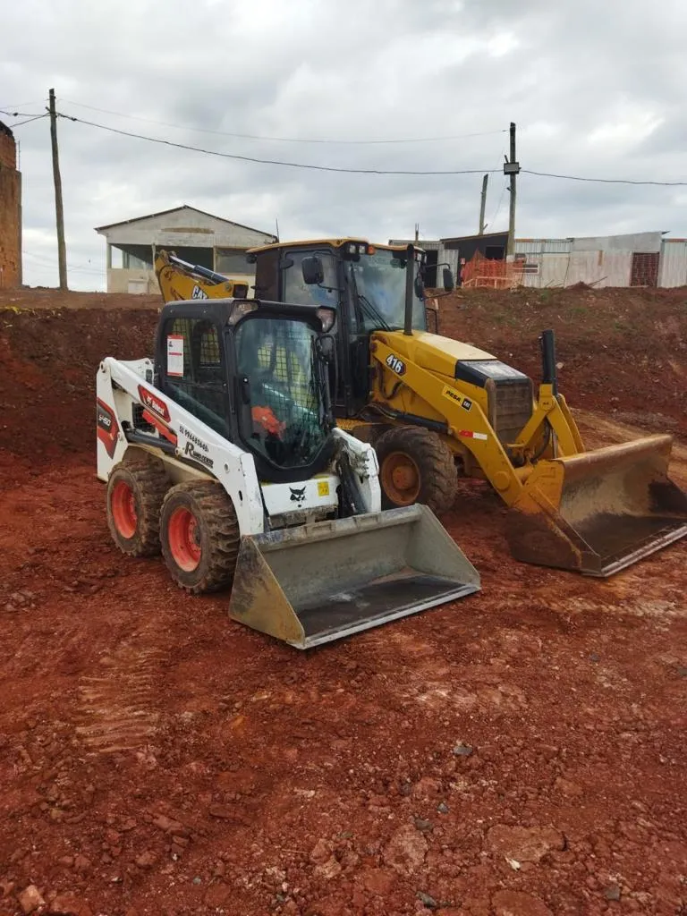 Bobcat (Skid-Steer)